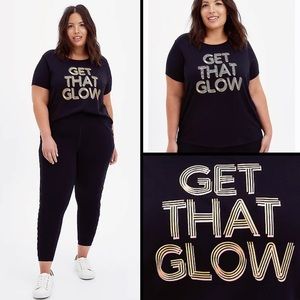 TORRID, "Get That Glow", wicking, active, crop tee!!